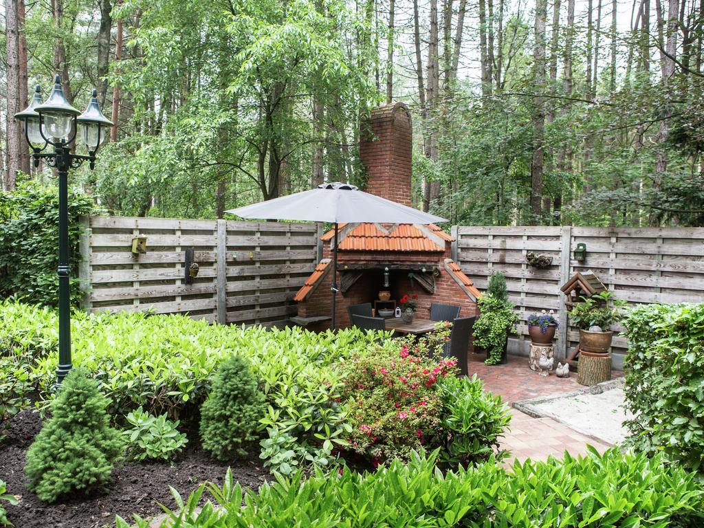 Vila Luxurious Chalet In Oud Turnhout With Large Garden Oud-Turnhout Exteriér fotografie