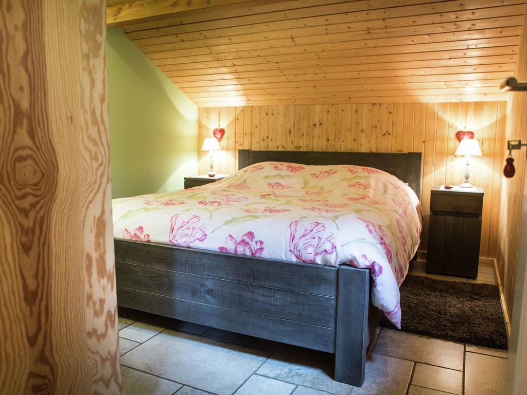 Vila Luxurious Chalet In Oud Turnhout With Large Garden Oud-Turnhout Exteriér fotografie